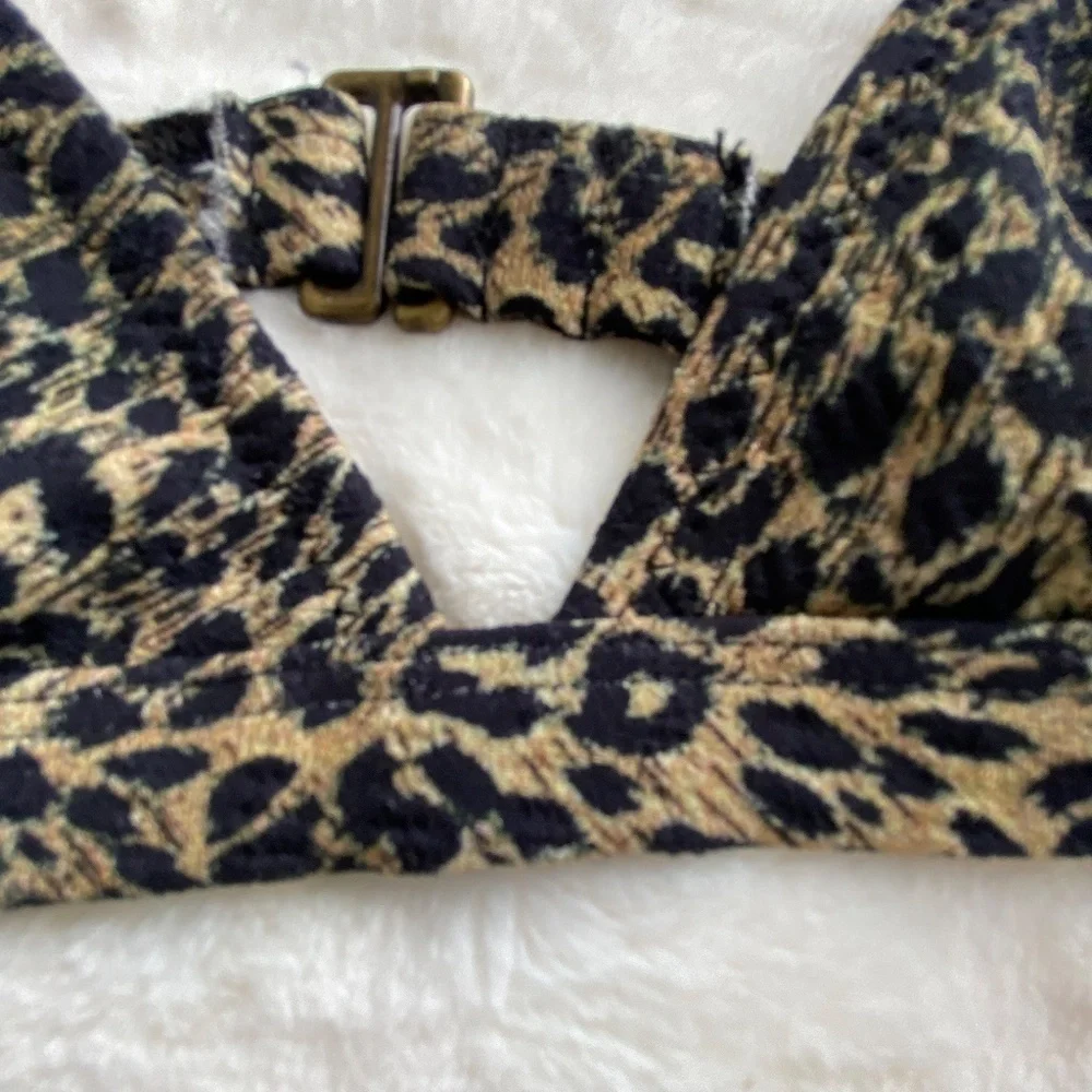 New!Free People Thrills Animal wayward triangle string bikini top 14787